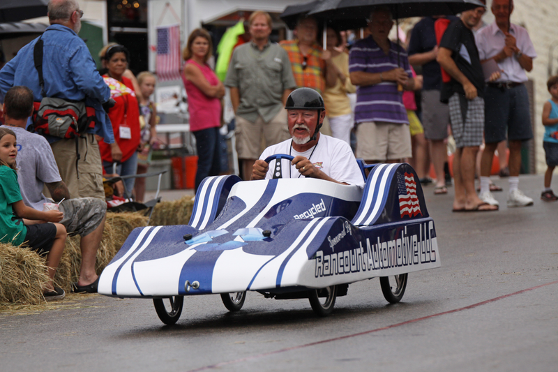 Illustration for article titled Soap Box Derby
